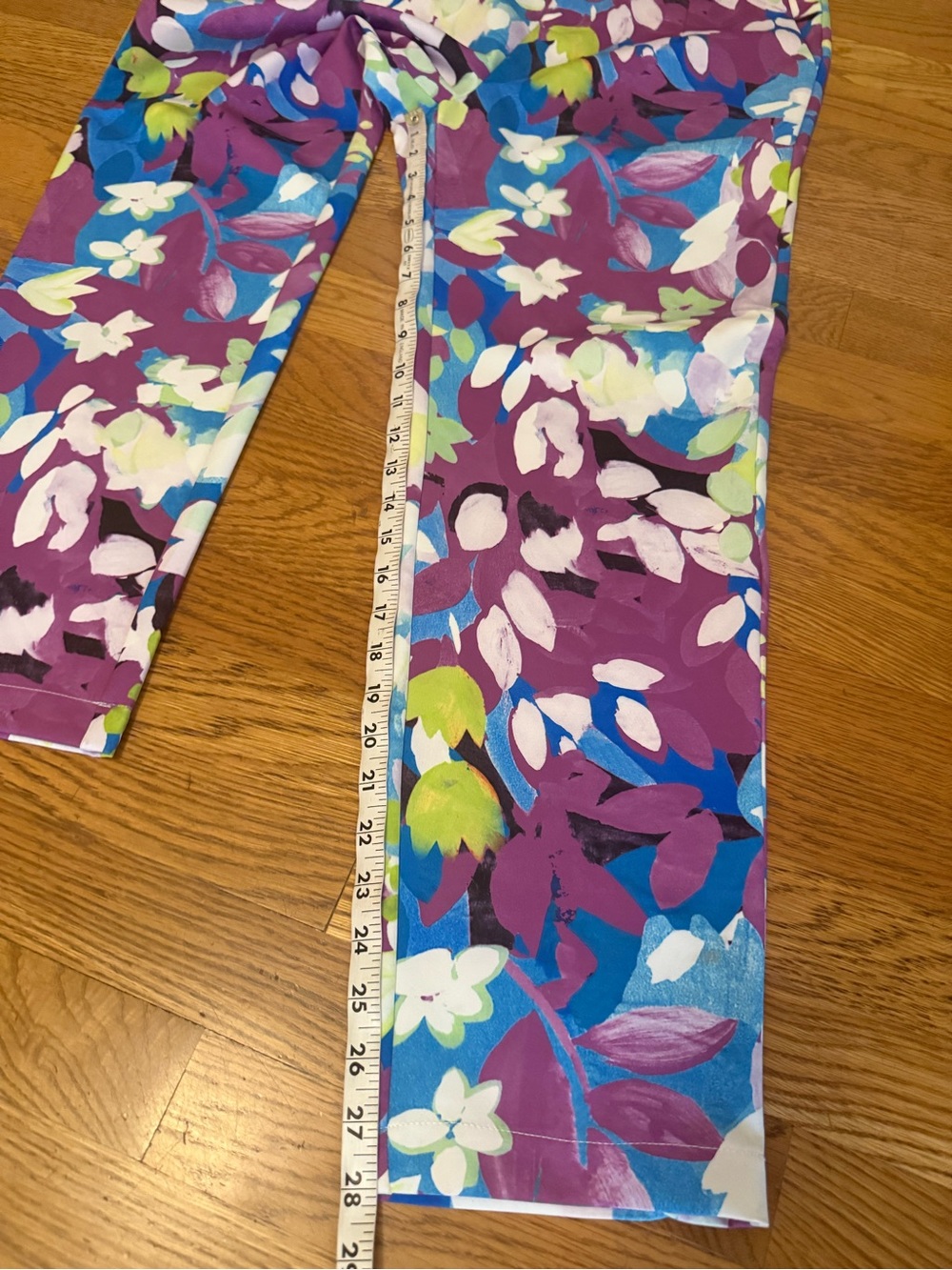 NWT Purple Floral Two-Piece Pantsuit with Blue & Green Accents size M - Picture 15 of 16